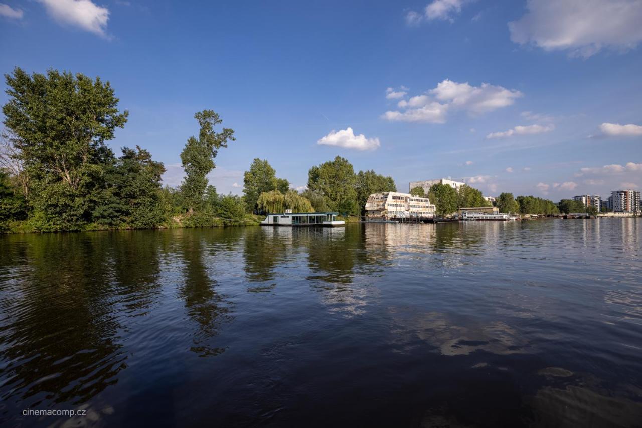 Houseboat - Best Place In Prague Luaran gambar